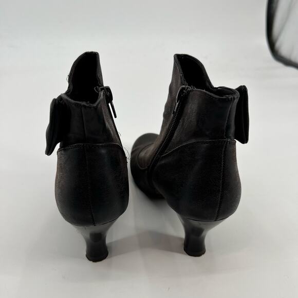 VINTAGE Mudd 'Aliso' Size 7.5 M Dark Brown Ankle Boots Bootie Side Zip y2k prep - Picture 6 of 7